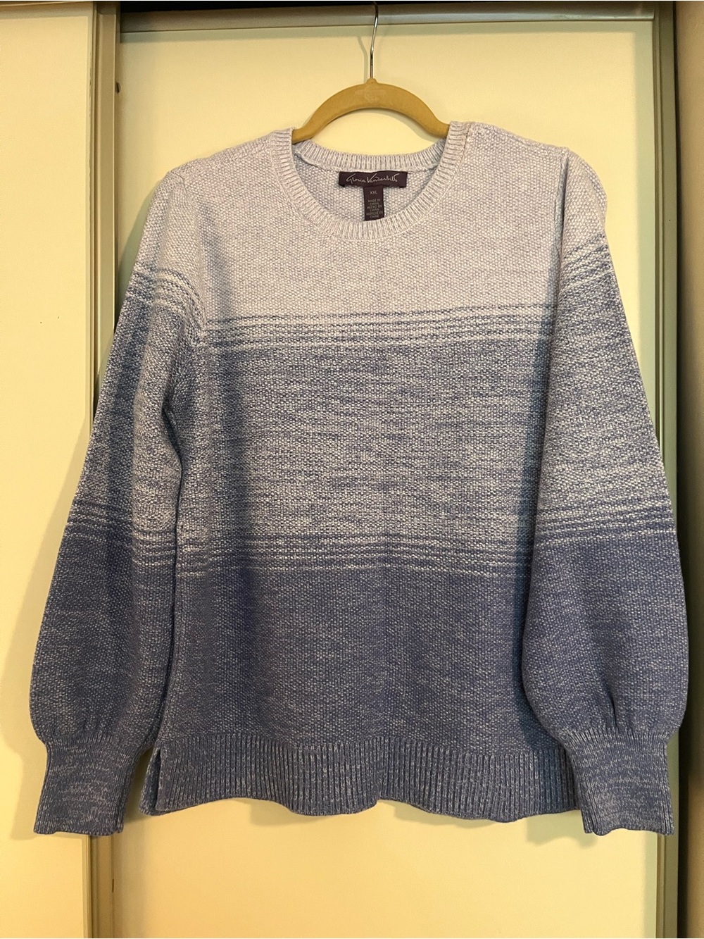 Gloria Vanderbilt : Women’s Crewneck Sweater
